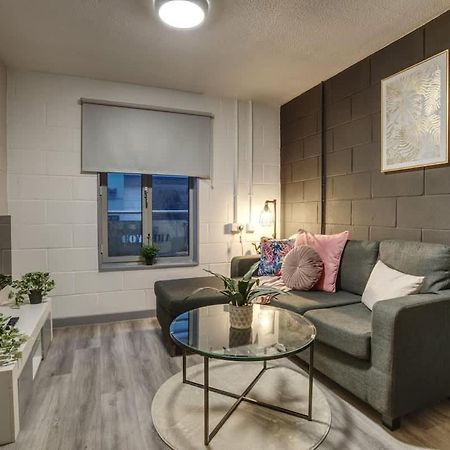 1Br City Centre Apt, Self Check In, Wifi, By Derbnb Sheffield Luaran gambar