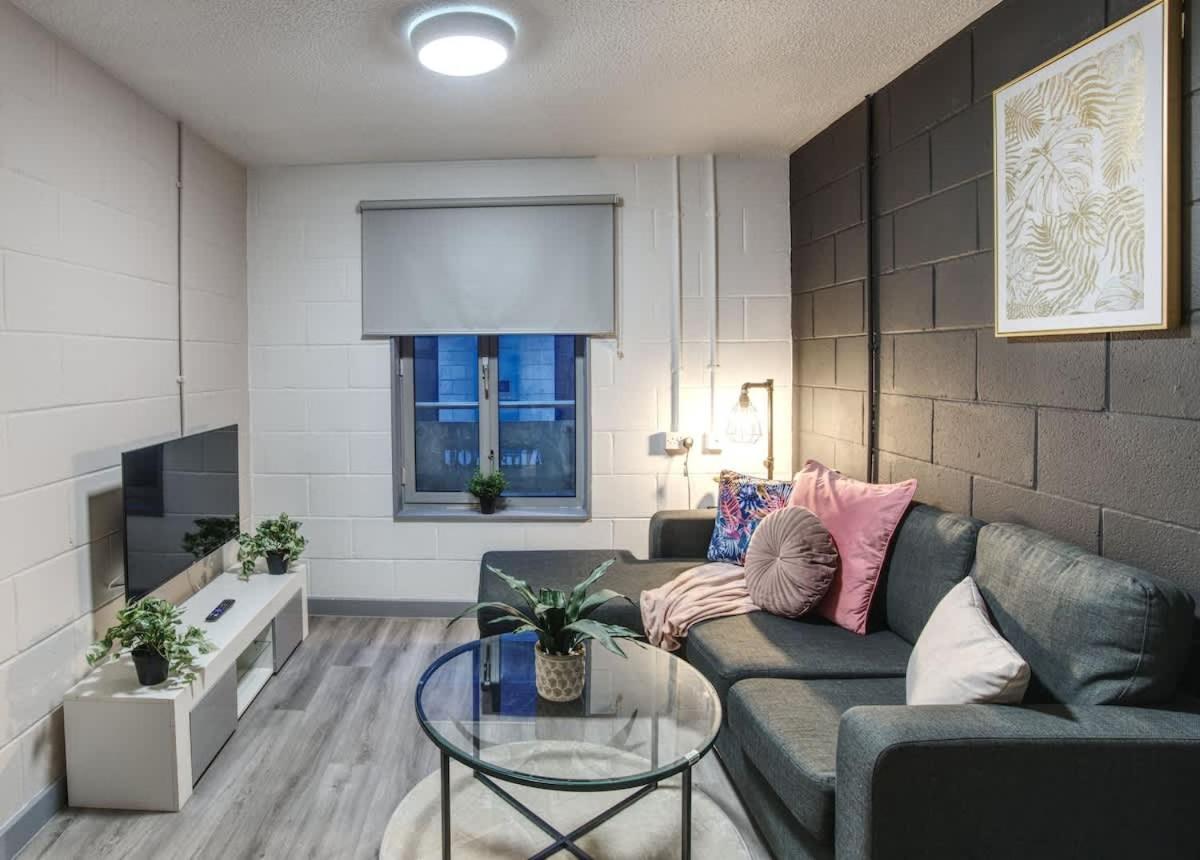 1Br City Centre Apt, Self Check In, Wifi, By Derbnb Sheffield Luaran gambar